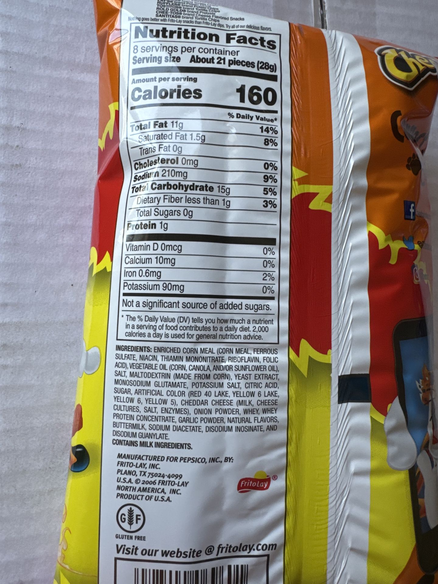 Cheetos Crunchy Flamin' Hot 241g